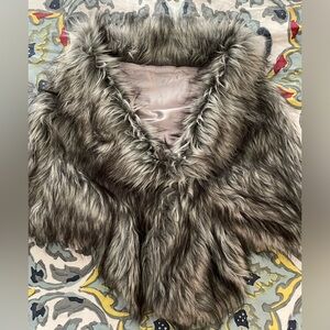 Faux Fur Wrap - Unbranded